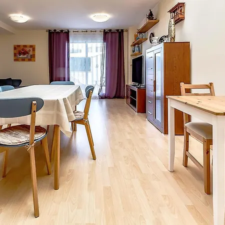Townhouse Fanabe 35oas2 Maison d'hôtes